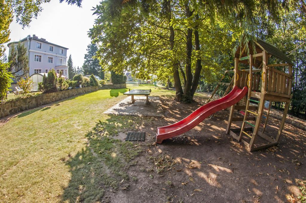 Pension Trautenberk Studenec Exterior photo